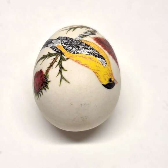 Delicate Goldfinch Ceramic Egg Thistle Keith 1984 Vintage 2.5" - Picture 5 of 7
